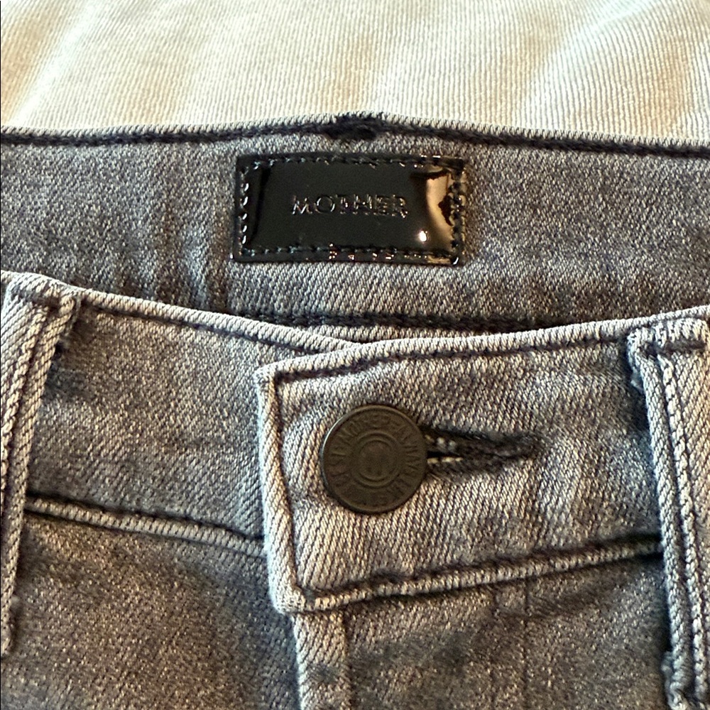 MOTHER The Rascal Sliced up Heel in Digging up Dirt 24 Flare Jeans Grey - Picture 13 of 14